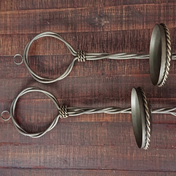 2 wall hanging candle holders - Picture 2 of 6